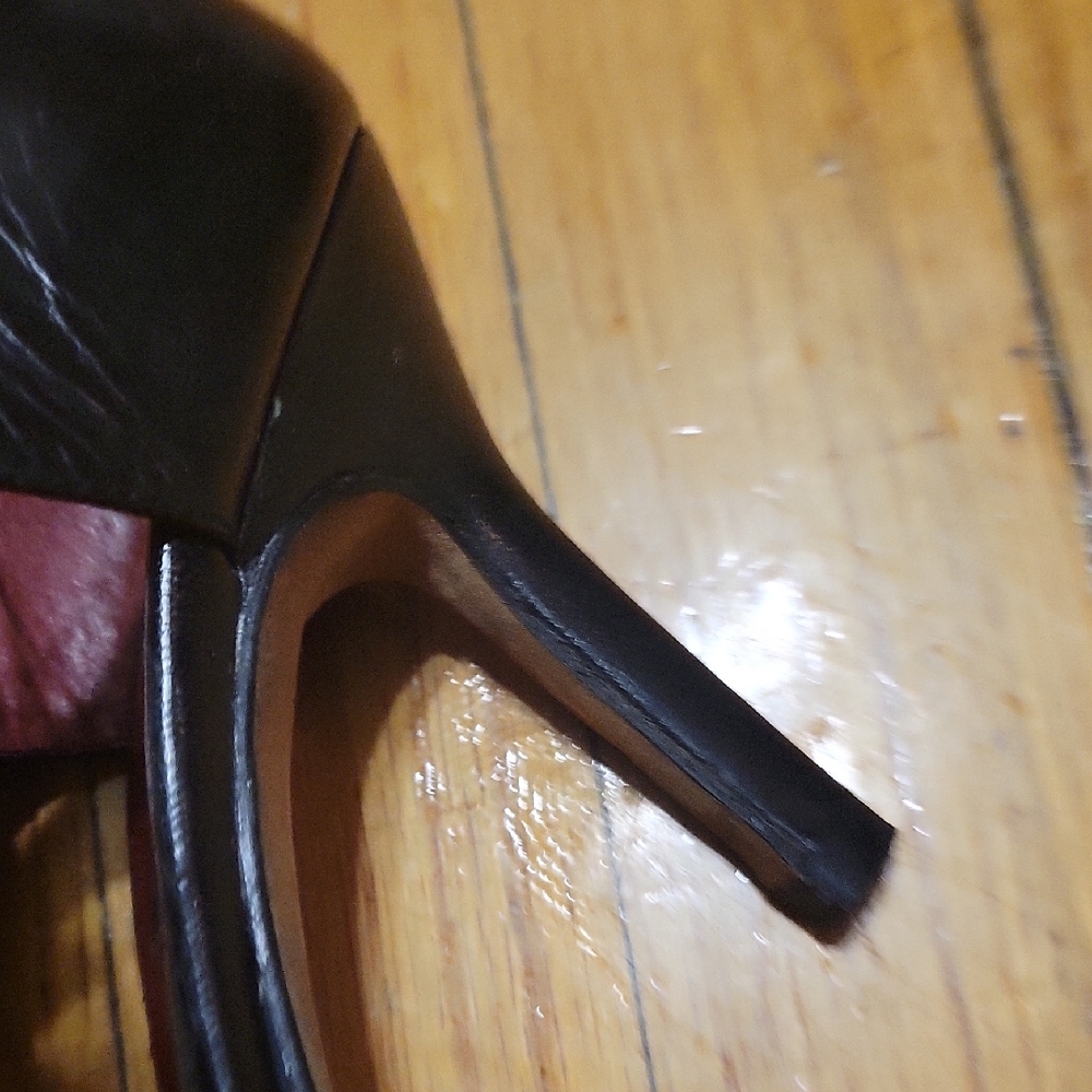 Carlos Falchi Black Leather Pointed Toe High Heels Shoes Size 7 1/2 B - Picture 7 of 16